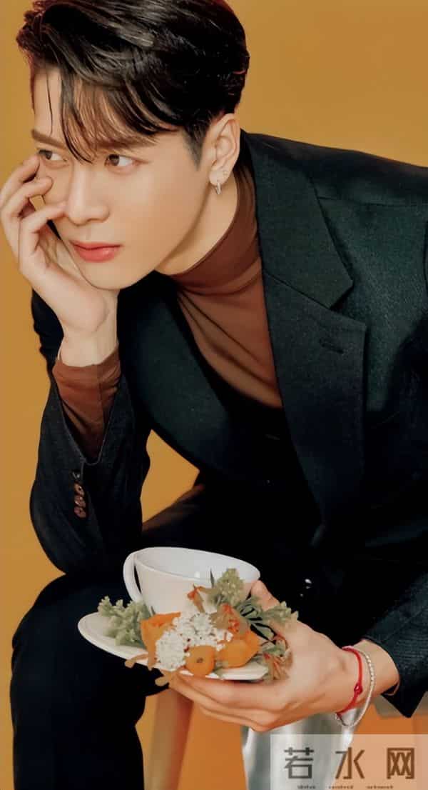 再多钱有什么用?31岁王嘉尔的现状,给所有年轻人提了个醒