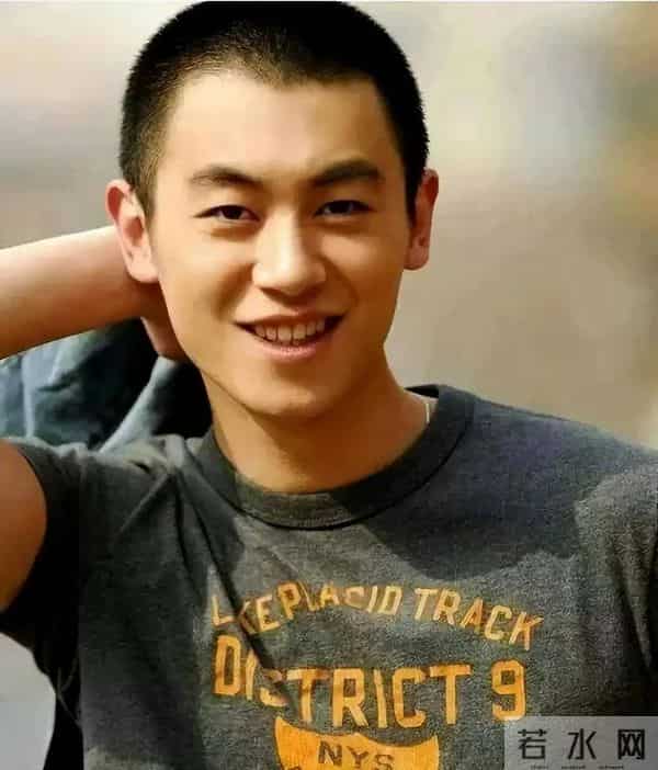 为何说朱亚文不是被郭德纲封杀，而是被他的狂妄“付出应有代价”