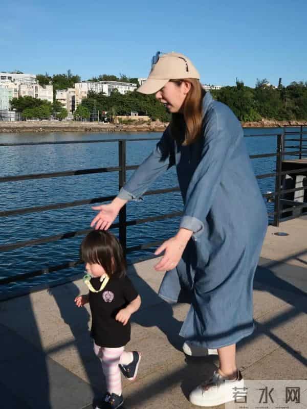 TVB宅男女神爱女正面照曝光,完成人生小目标分享怀第二胎心情