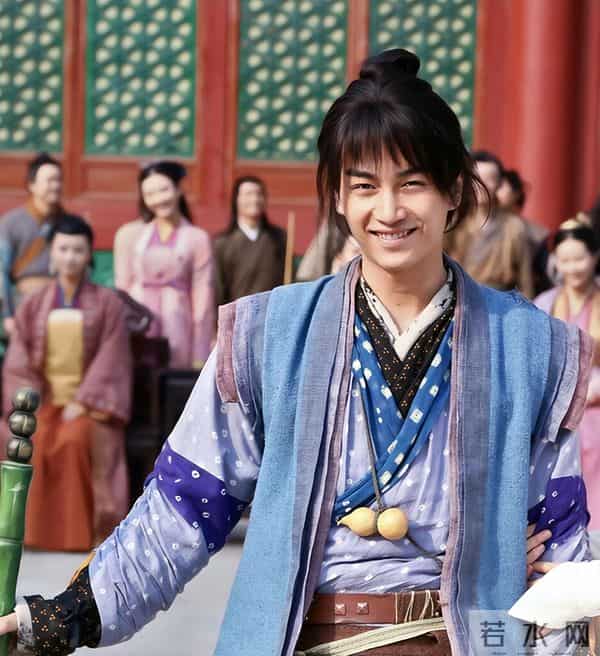 离婚9个月再看陈妍希陈晓:一个暴瘦脱相,一个成“人间水蜜桃”