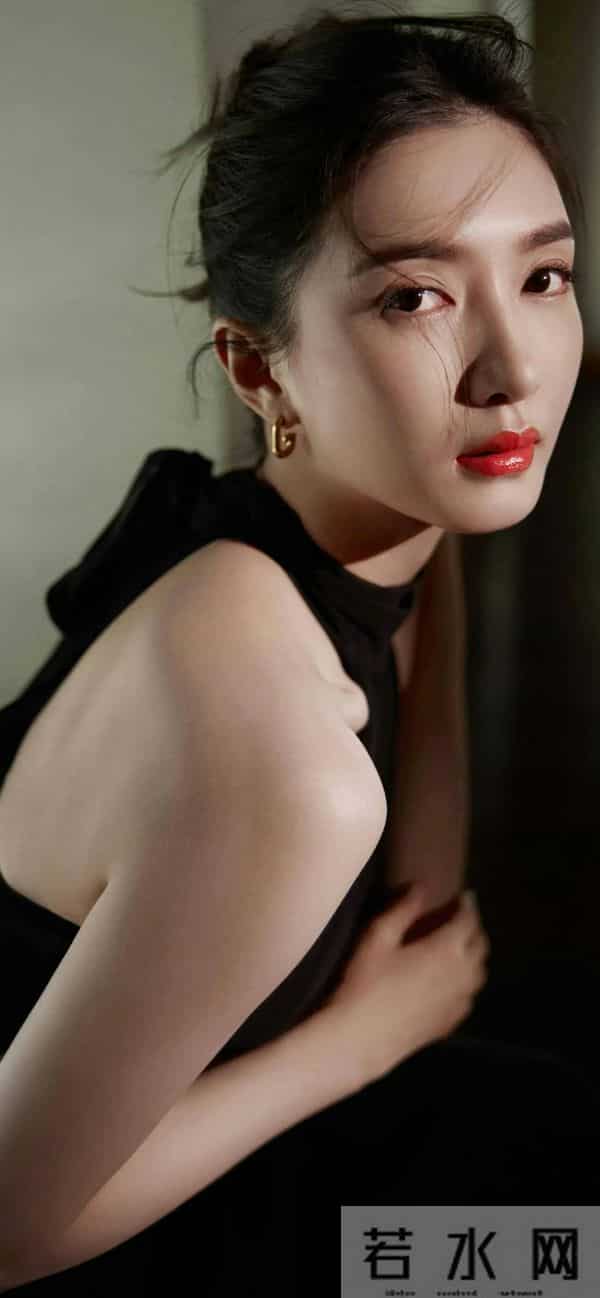 美女壁纸-第5242期-江疏影