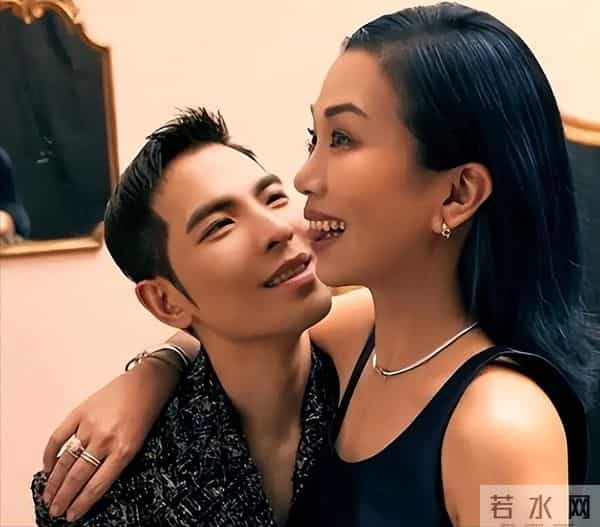 娶大14岁经纪人,结婚仅2年的萧敬腾,已经尝到了老妻少夫的烦恼