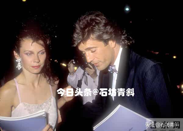 4.25亿美元离婚分手费!背叛前妻仍为他辩护,堕落断送巨星事业