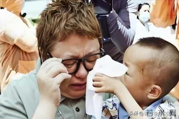 贪污上亿、假慈善，被实名举报的韩红，终于明白她哭泣原因