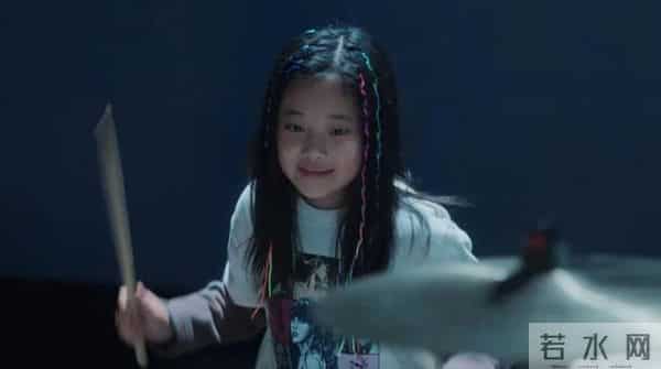 50岁梅婷再破“天花板”，这次，她让蒋欣和整个娱乐圈“沉默”了