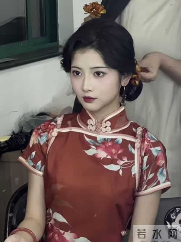 24位短剧旗袍女神 一个比一个漂亮 哪个在你心目中略胜一筹?