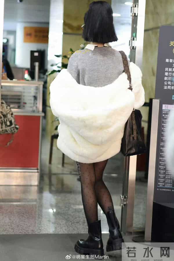 彭小苒 ,有千禧年韩国女团那味了