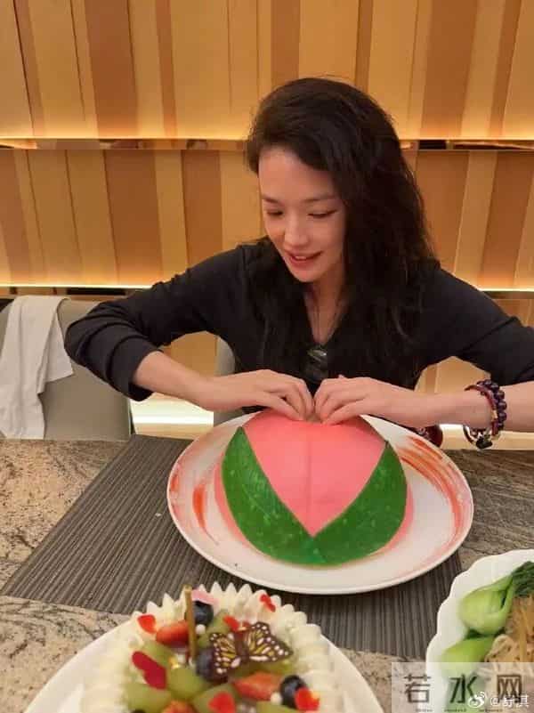 51岁冯德伦坦言接受领养小孩，结婚9年，舒淇称想要孩子未如愿