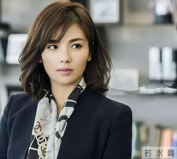 赚再多也没用?张靓颖如今的现状,给所有41岁以上的女星提了个醒