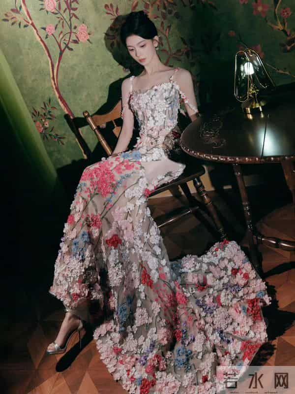 陈瑶太美了吧 之前演的岳绮罗 太美了