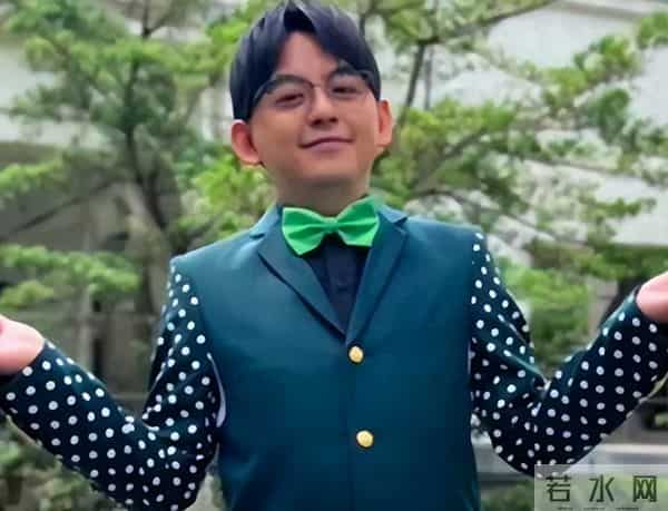 黄子佼与全部被害人和解，手持2259部少女性影像的他，怎么赢的？