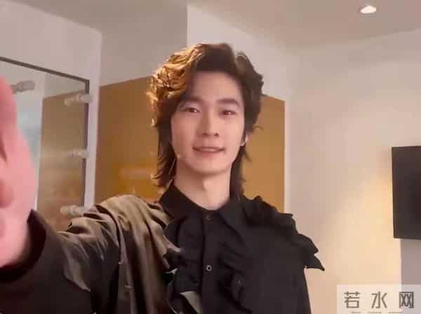 曝张亮儿子与女生恋爱让对方怀孕，其家长报帽子叔叔有意将事闹大