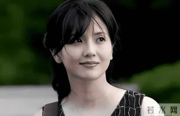 落地的凤凰不如鸡,曾是"江南第一美人"的陶慧敏,终是自讨苦吃