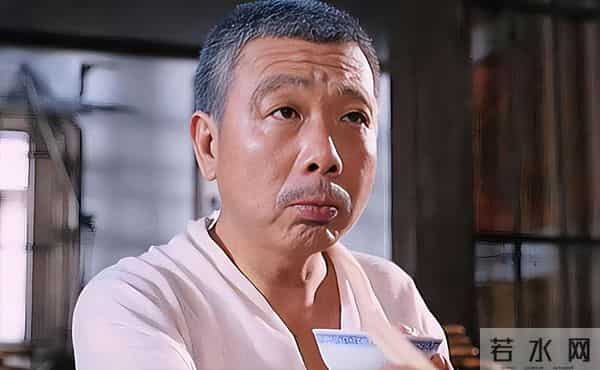 张嘉译深圳聚餐，71岁林威烟不离手，翁虹丰腴吸睛，午马遗孀现身