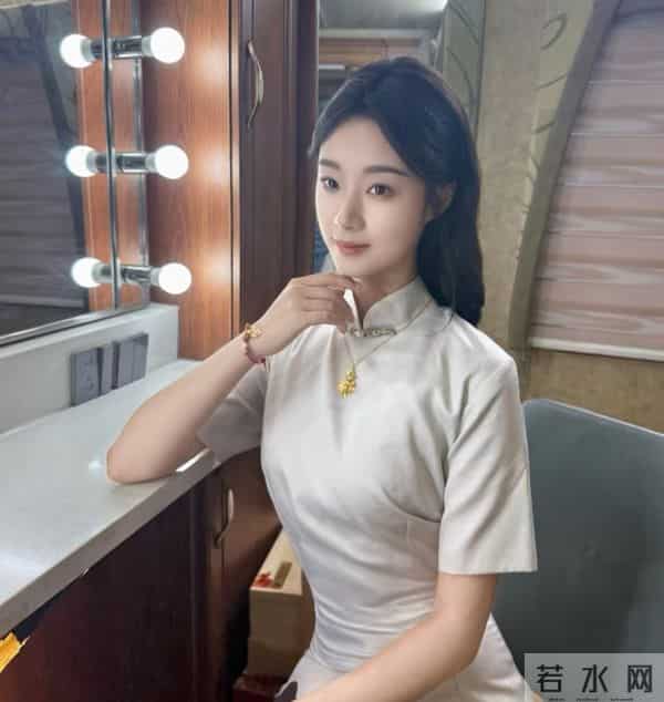 24位短剧旗袍女神 一个比一个漂亮 哪个在你心目中略胜一筹?