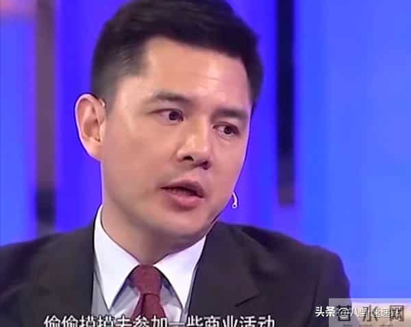 落地凤凰不如鸡!看到离开央视为钱奔波的李思思,尼格买提说对了