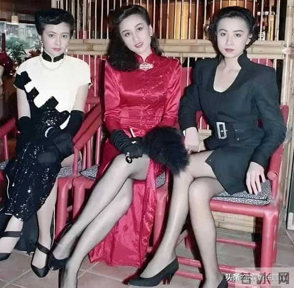 利智算不算顶级大美人？看看她和关之琳、翁虹的合照就有答案了