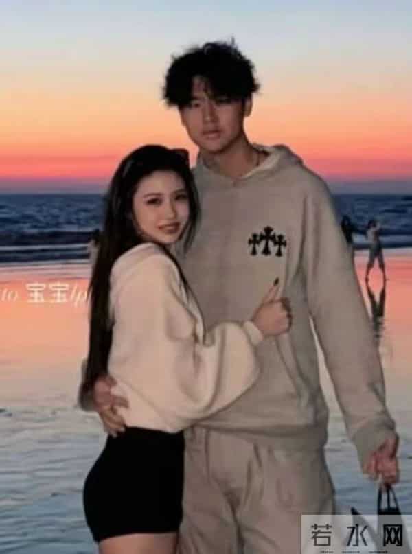 汪峰女儿晒出和男友的合照,男孩又高又帅,恭喜汪峰要当岳父了