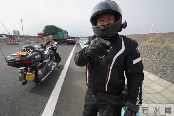 52岁郭德纲也没想到,默默无闻的徒弟阎鹤祥,已经悄悄给他争光了