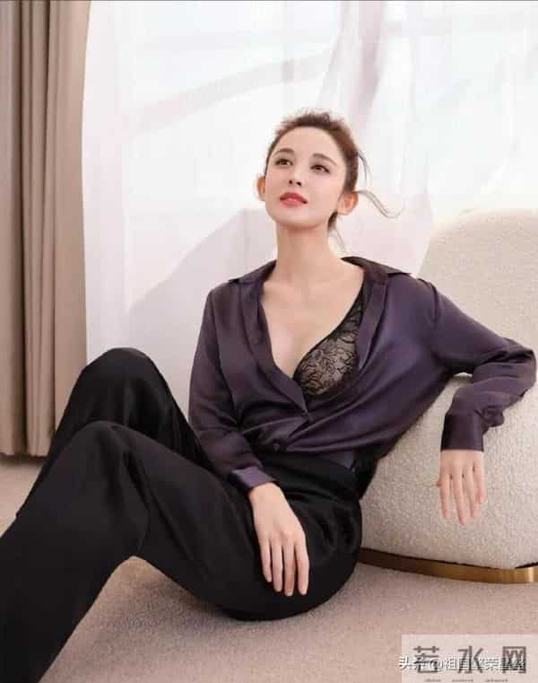 古力娜扎代言内衣照杀疯了，深藏不露啊