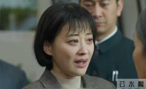 50岁梅婷再破“天花板”，这次，她让蒋欣和整个娱乐圈“沉默”了