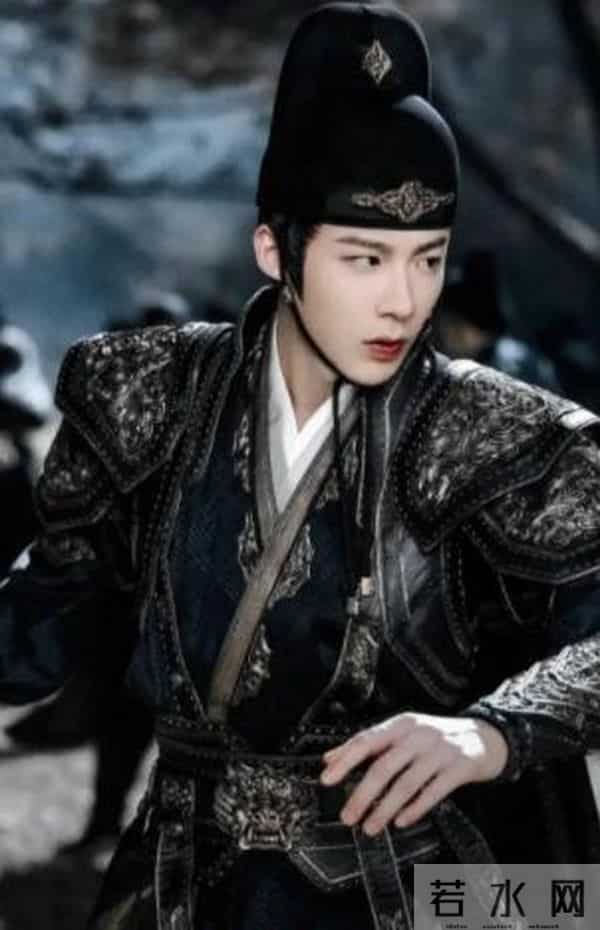 刘宇宁直播时被私生打电话