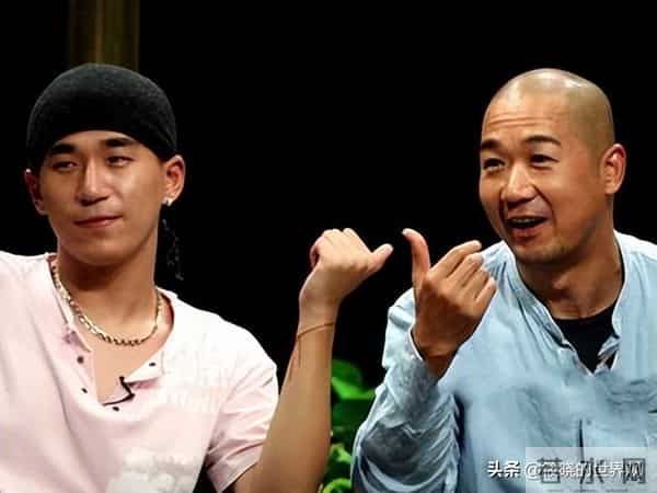 再多钱也没用？70岁张国立身家过亿，却还是要为43岁儿子操碎了心