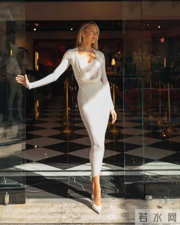 惊艳全球!Candice最新让人移不开眼