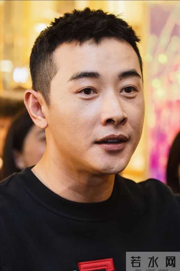 罗晋父亲离世唐嫣守孝,取消生日会的活动,暂时住北京照顾婆婆