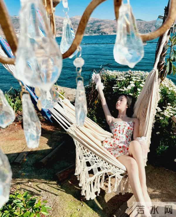 包上恩 抹胸短裙