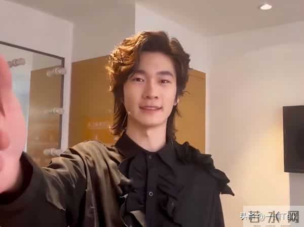 博主曝料!疑张亮儿子塌房,留学致女同学怀孕,女方父母已报警