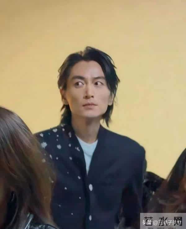 离婚9 月后,陈晓陈妍希一个暴瘦一个颜值回春,卓伟的话有人信了