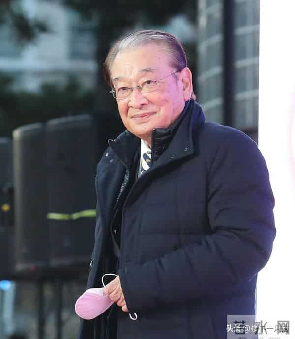 91岁李顺载去世 去年因身体原因减少工作 最后一次公开活动需人搀扶