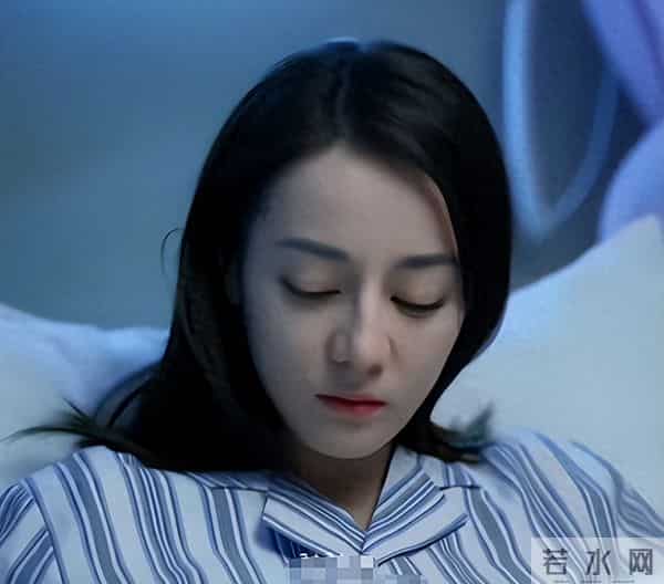 不到7天，迪丽热巴连曝2大问题，官方回应后，粉丝最担心事发生了