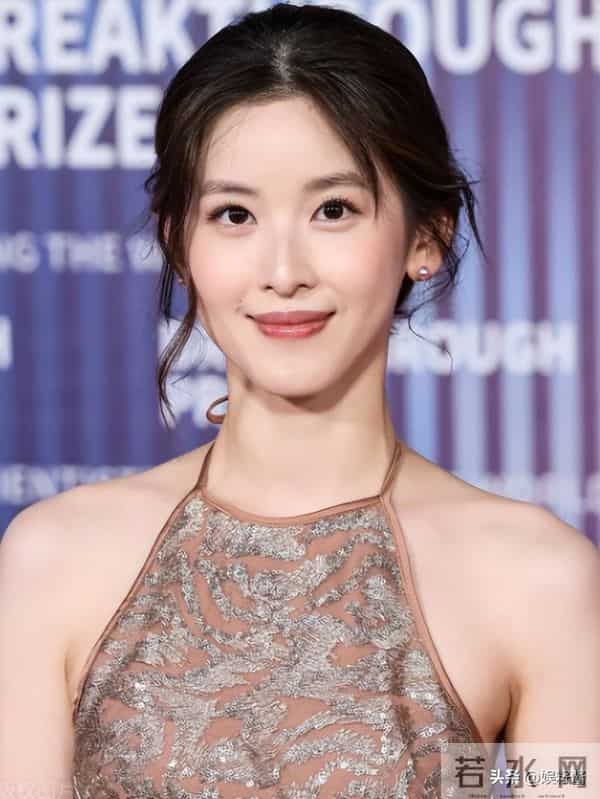 十年婚姻成笑话？32岁章泽天再次官宣喜讯，刘强东成为“过去式”