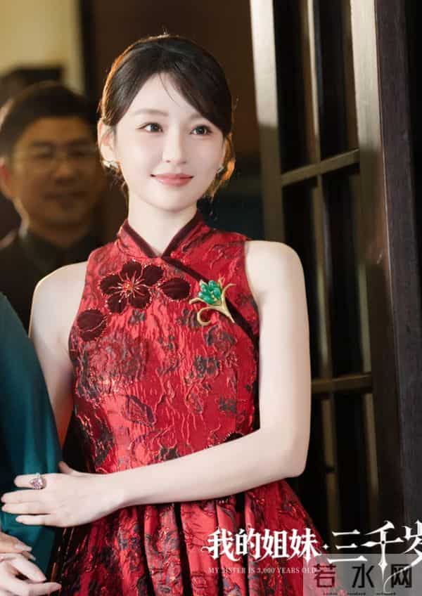 24位短剧旗袍女神 一个比一个漂亮 哪个在你心目中略胜一筹？