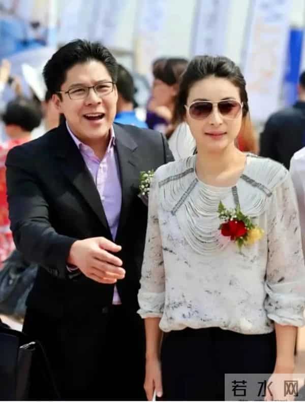 霍家喜宴变瓜田 老二老三接连爆雷 夜店咖上位 难怪郭晶晶不去婚礼