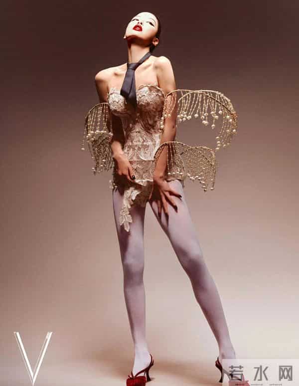 辛芷蕾写真美图