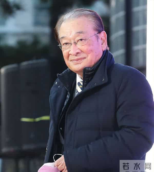 这一次，被李在明公开悼念的李顺载，让所有人看到了他的江湖地位