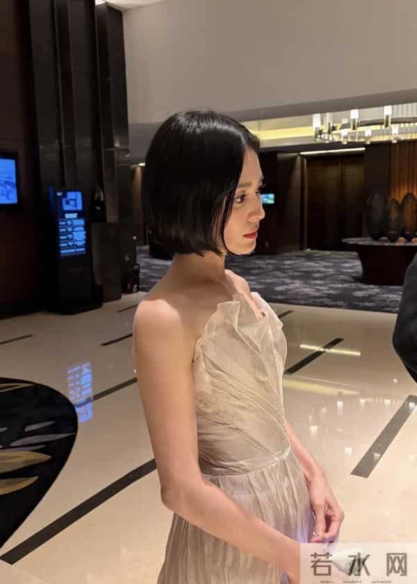 为什么全网都模仿不了宋慧乔?42岁生日宴细节曝光,答案藏不住了