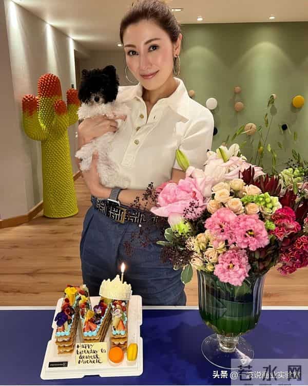 岁月从不败美人!李嘉欣与许晋亨十七载婚姻,诠释最美爱情模样