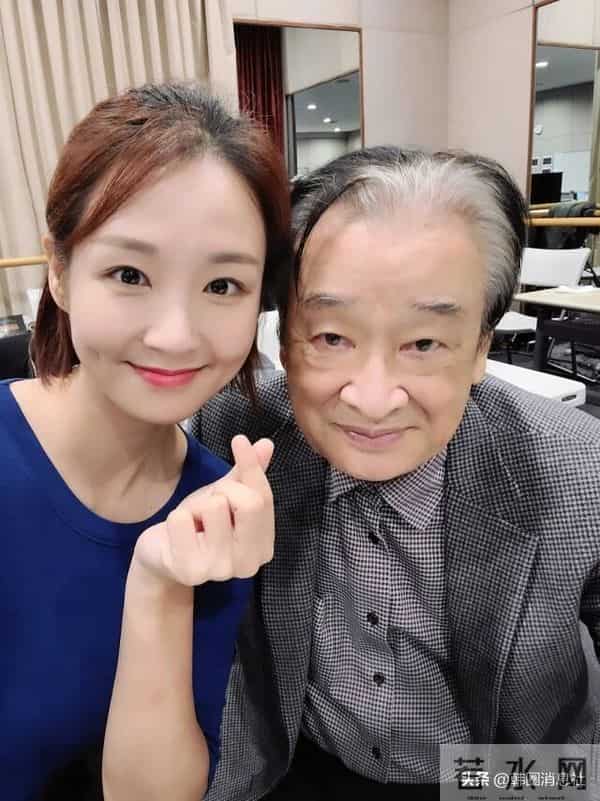 韩国老戏骨李顺载去世,娱乐圈齐追悼