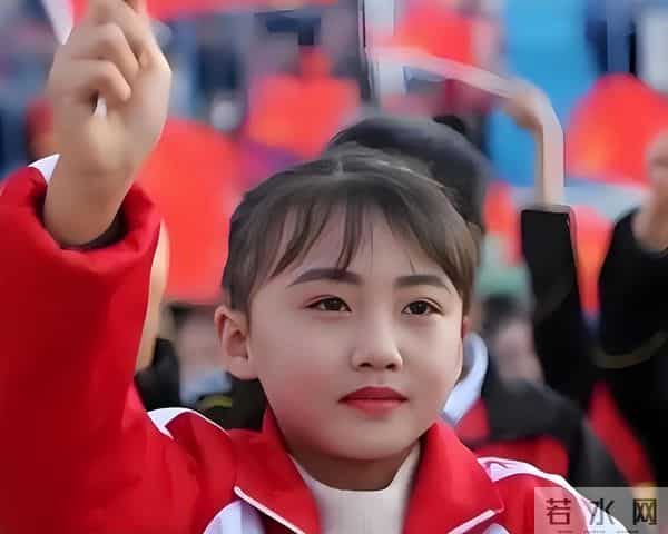 事实证明,拒绝百万签约“微笑女孩”,如今过得比明星还安稳