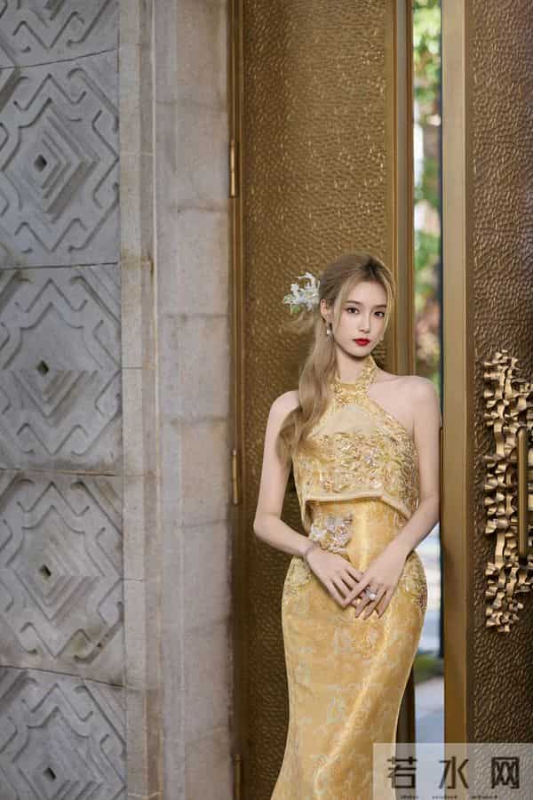 徐艺洋身材绝了!婚纱国风造型切换,玲珑曲线美到犯规!