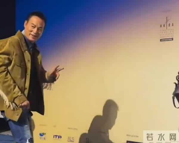 恩爱28年难抵残酷现实,70岁任达华狼狈摔倒,琦琦却“无动于衷”