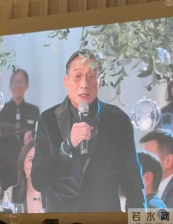 豪门家族联姻,世纪婚礼巨星云集:梁朝伟、刘嘉玲、梁家辉、邱淑贞、袁咏仪、关之琳等到场祝贺