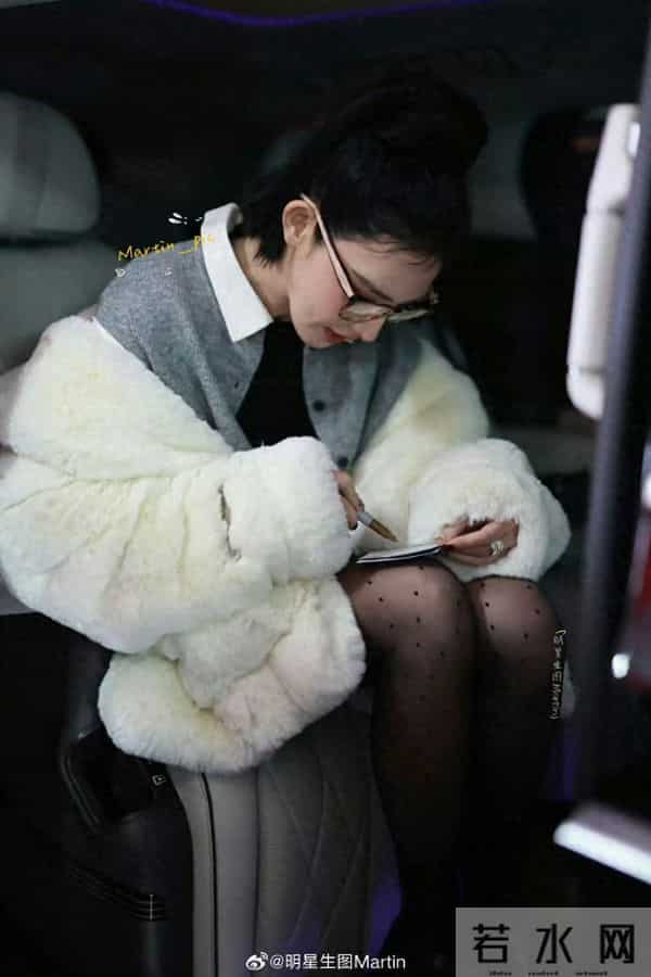 彭小苒 ,有千禧年韩国女团那味了