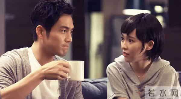 男神彻底垮了!钟汉良又黑又瘦颜值崩塌,当年帅点全消失