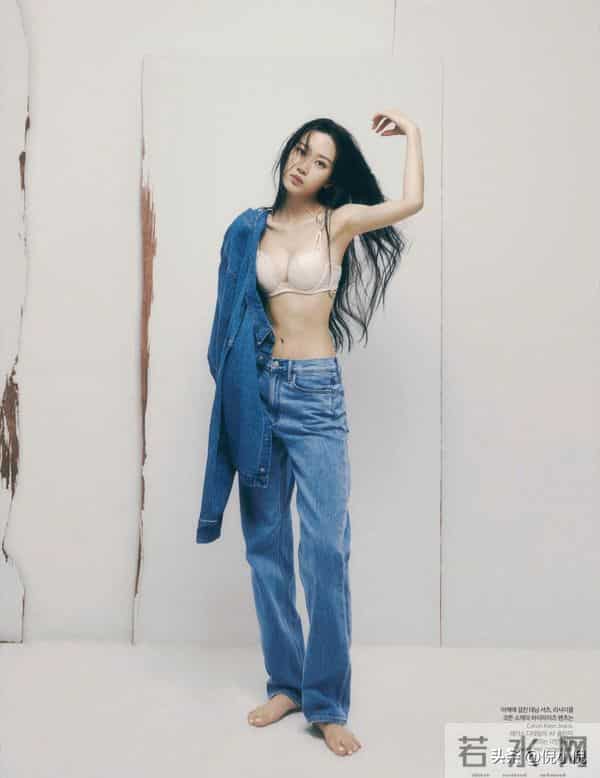 文佳瑛的身材穿CK太绝了|韩国时尚芭莎