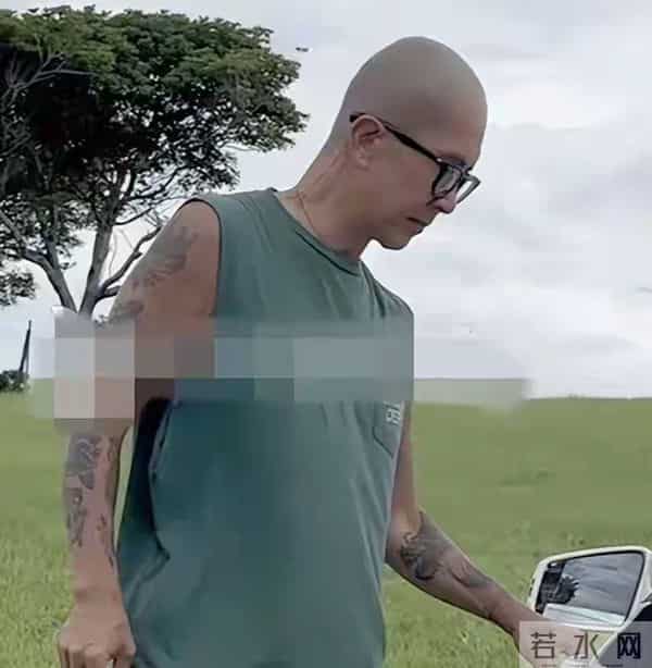 一语成谶!大S生前签名曝出,汪小菲新欢孕肚凸显生活翻篇